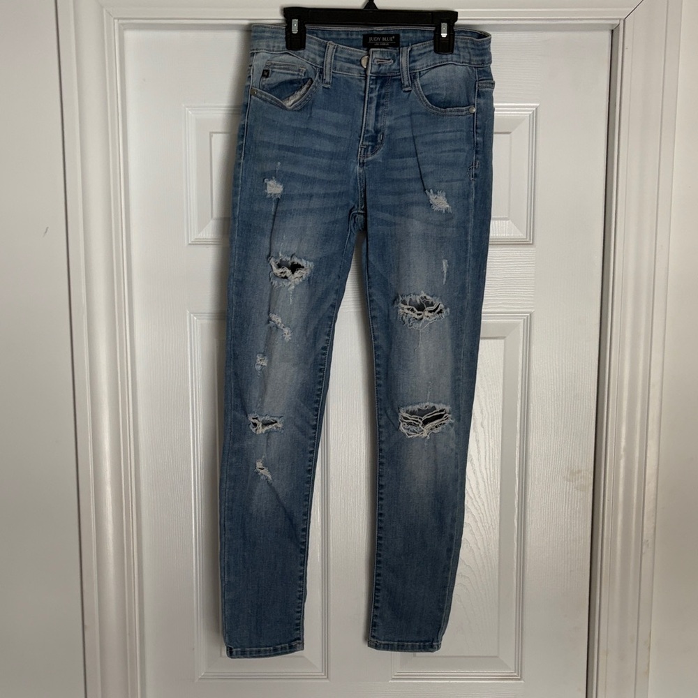 Judy Blue Light Blue Distressed Skinny Jeans